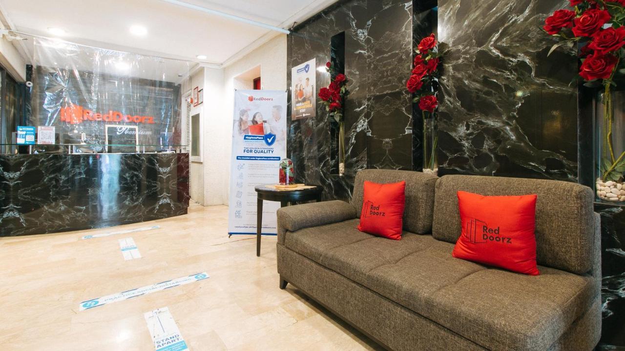 Reddoorz Premium Near Greenbelt Makati - Vaccinated Staff Makati City Kültér fotó