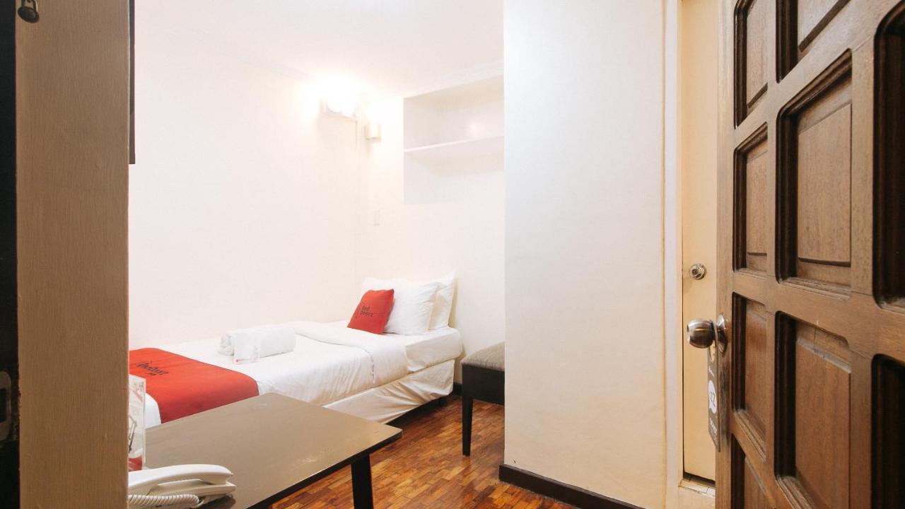 Reddoorz Premium Near Greenbelt Makati - Vaccinated Staff Makati City Kültér fotó