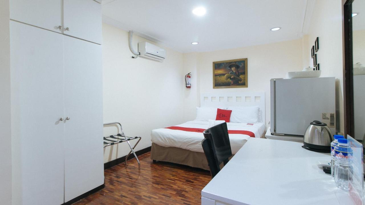 Reddoorz Premium Near Greenbelt Makati - Vaccinated Staff Makati City Kültér fotó