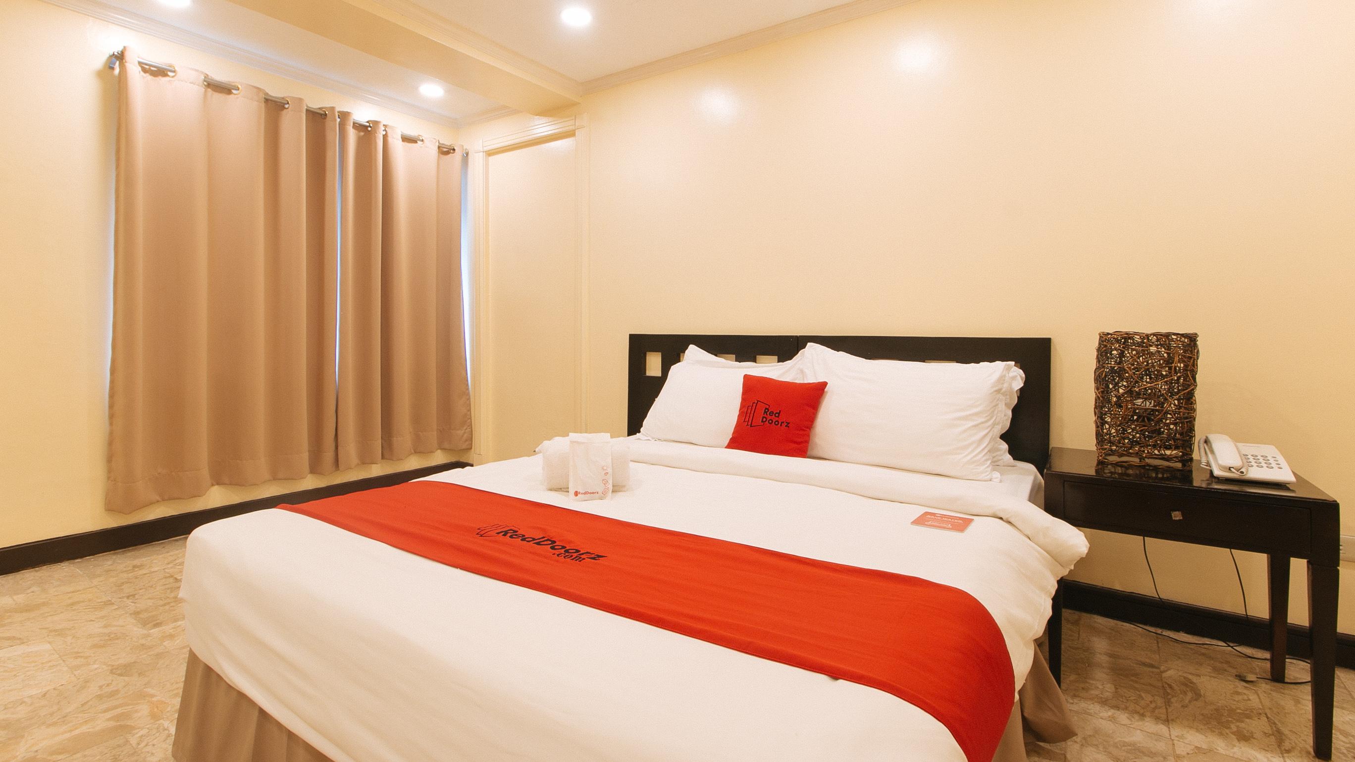 Reddoorz Premium Near Greenbelt Makati - Vaccinated Staff Hotel Makati City Kültér fotó